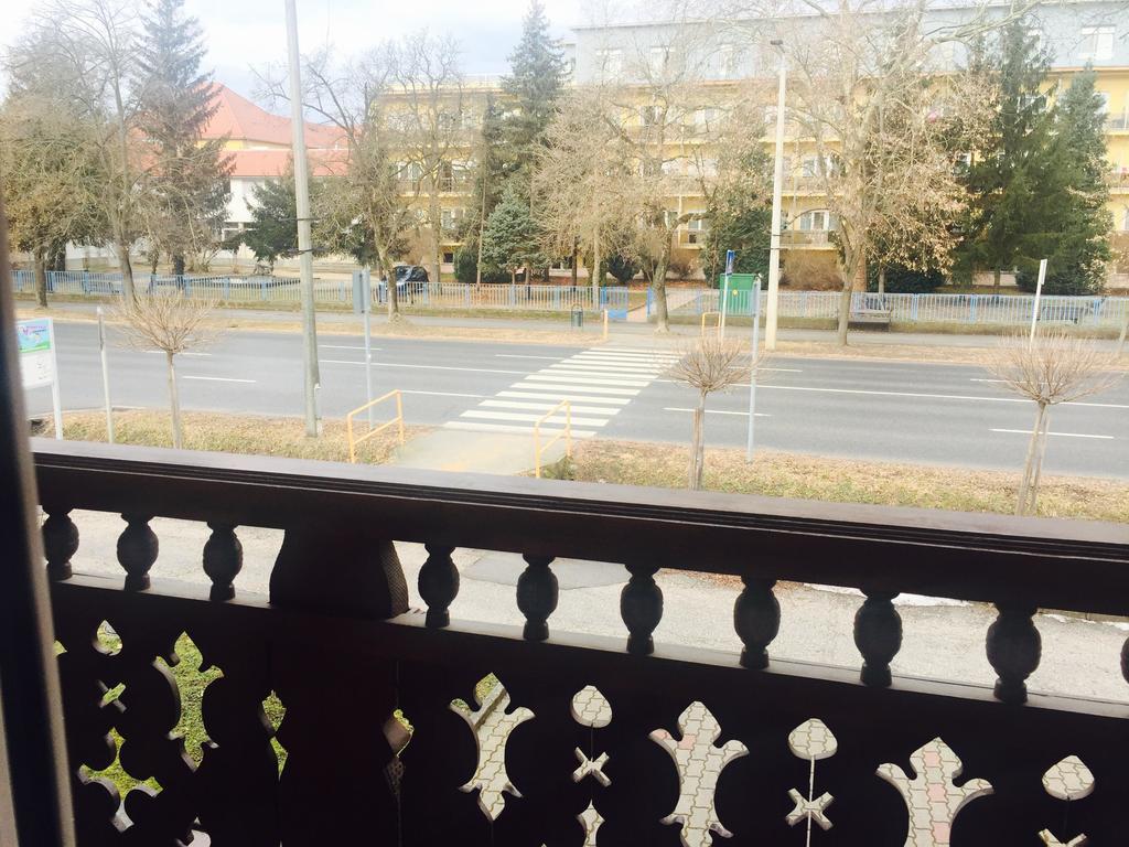 Apartman Edit Harkány Екстериор снимка