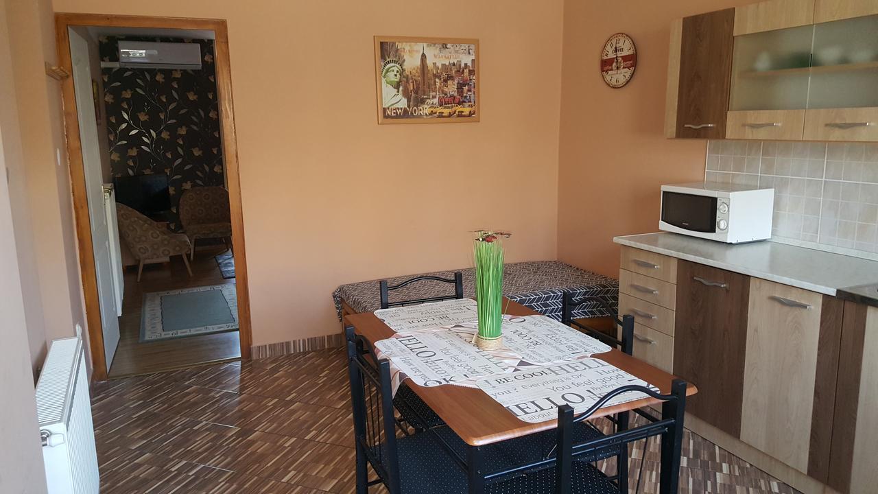 Apartman Edit Harkány Екстериор снимка